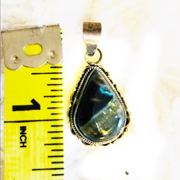 .925 Silver Labradorite Stone Pendant - Picture 8 of 8